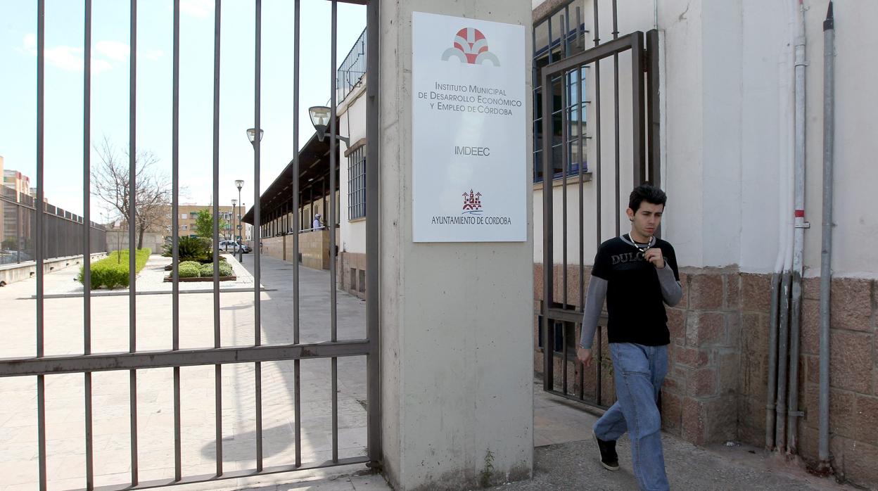 Entrada al Instituto Municipal de Desarrollo Económico de Córdoba