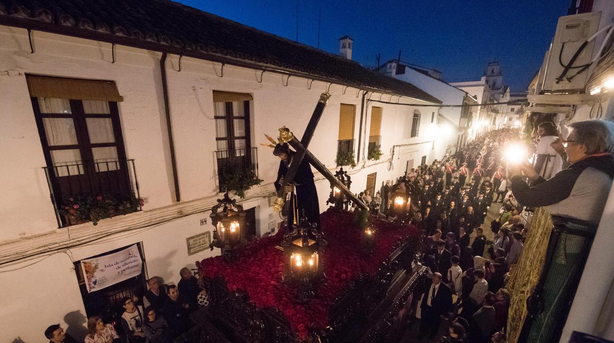 Señor de la Pasión, en procesión