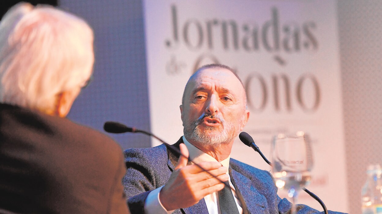 Arturo Pérez Reverte, en su participación de las Jornadas de Otoño de Pozoblanco