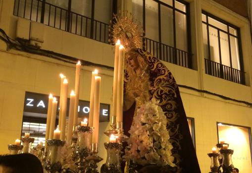 Nuestra Señora Reina de los Mártires en su traslado a San Pedro