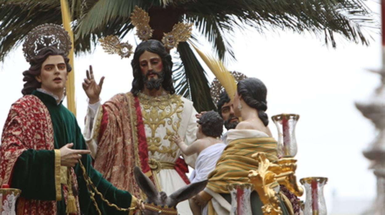 Cultos por Cristo Rey en la hermandad de la Paz