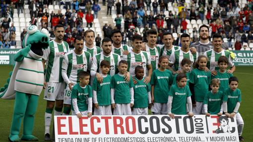 El último once titular del Córdoba ante el Cádiz