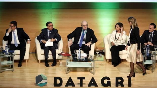 El ministro de Agricultura, en Córdoba: «El acuerdo sobre el Brexit es una buena noticia para el mundo agrario»