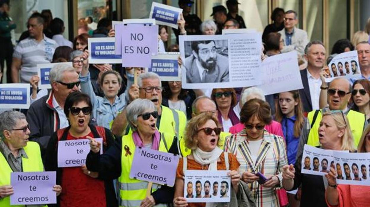 Protestas contra la sentencia de «La Manada»