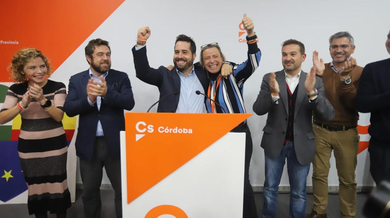 Carrillo y Albás, los parlamentarios que ha logrado Cs por Córdoba, celebran los resultados de su partido