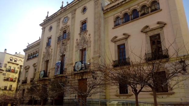 Una sentencia evita al Ayuntamiento de Jaén pagar 2 millones a un banco por una operación de alto riesgo