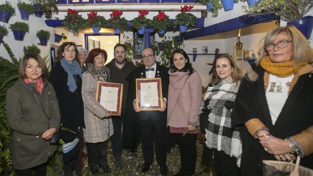 Los Patios de Córdoba entregan los premios de su concurso de dulces navideños