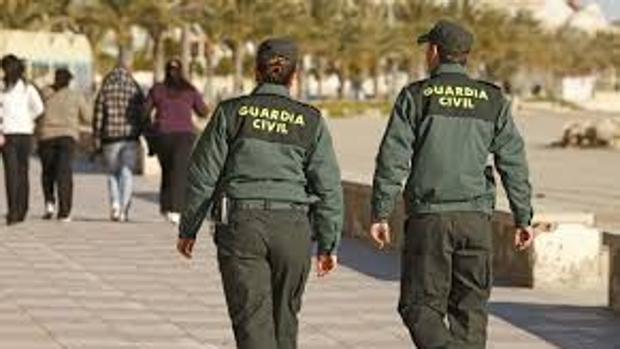 Un perro muerde a un guardia civil en Málaga cuando quiso identificar al dueño