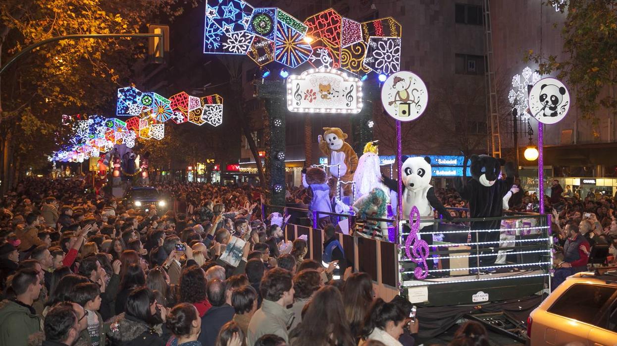 Carroza de la Cabalgata de los Reyes Magos en la ediciónn de 2017