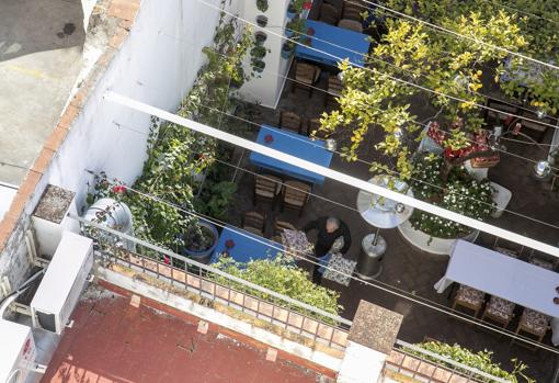 Patio de María desde la casa de los vecinos