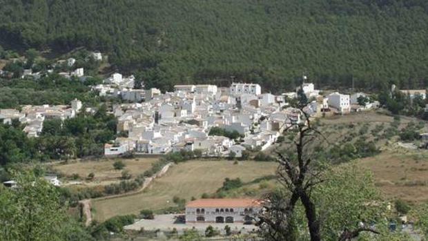 Muere un anciano de 91 años al ser atropellado por un turismo en Montecorto, Málaga