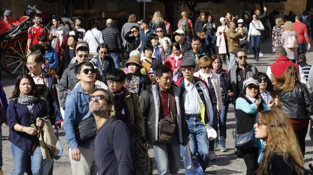 El Ayuntamiento de Córdoba quiere cobrar la tasa turística a los alojados y a los excursionistas