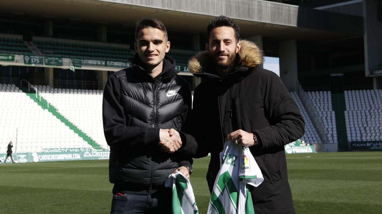 Carbonell y Menéndez, durante la presentación