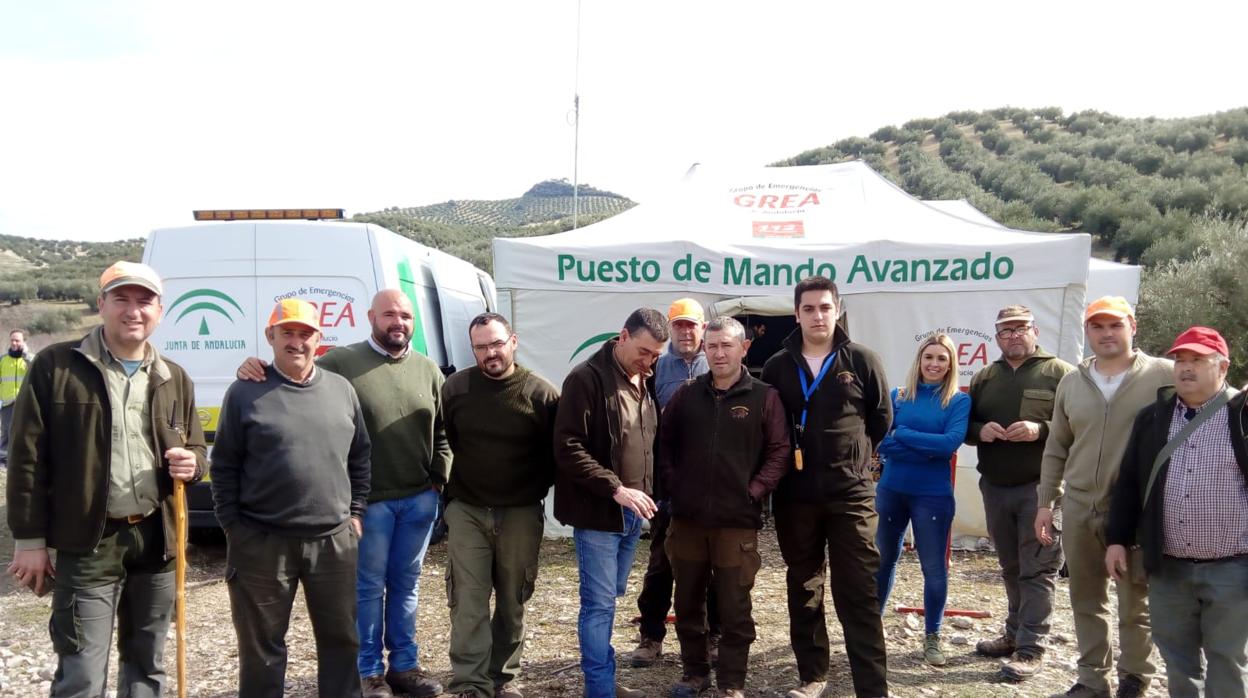 Cazadores del coto de Valdelinfierno durante las labores de búsqueda de Pedro Campaña en Priego