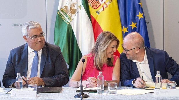 La Junta de Andalucía propone hacer fijos a 7.937 temporales sin pasar por unas oposiciones libres