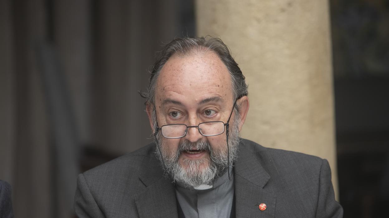Juan José Aguirre, obispo de Bangassou, en el Círculo de la Amistad de Córdoba