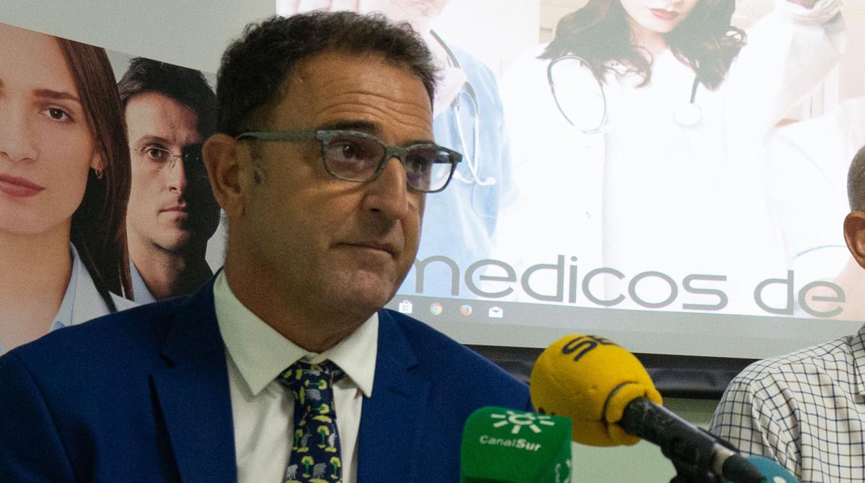 El delegado de Salud de la Junta de Andalucía en Málaga, Carlos Bautista Ojeda