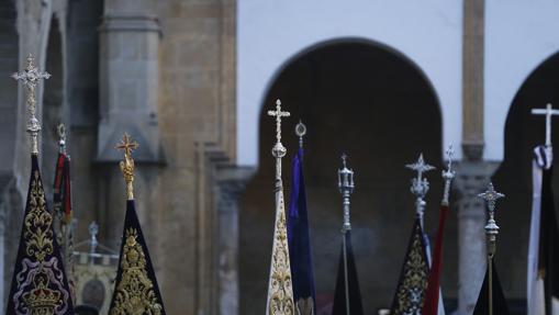 Bacalaos de las cofradías de Córdoba en un vía crucis