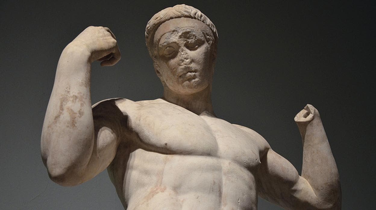 El Diadúmeno, representación del siglo V de un atleta griego, obra de Policleto.