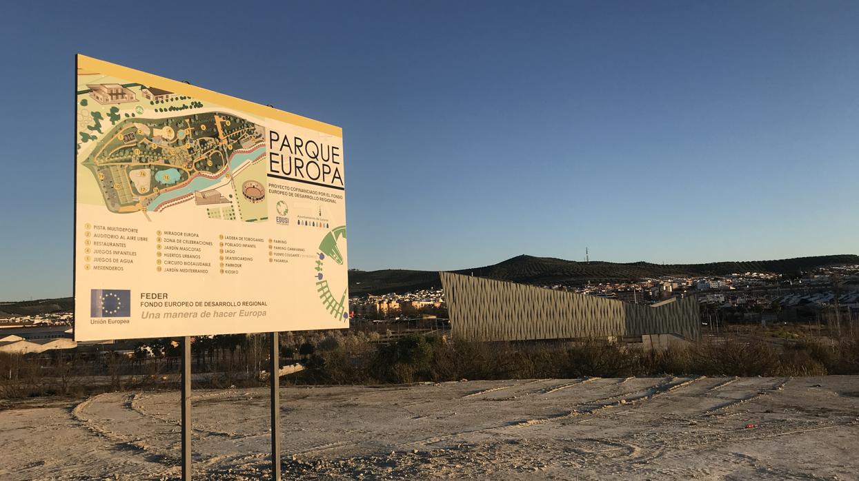 Terrenos donde se construirá el Parque Europa, en Lucena