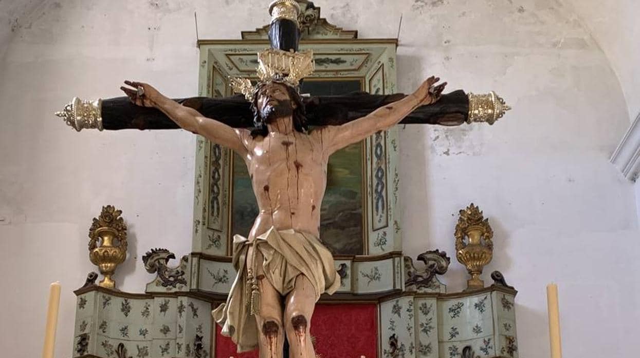 El Cristo de la Expiración, recién restaurado por Pilar Morillo y Álvaro Domínguez