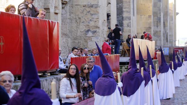 El Pleno de Penitencia rechaza el nuevo reglamento de la Agrupación de Cofradías de Córdoba