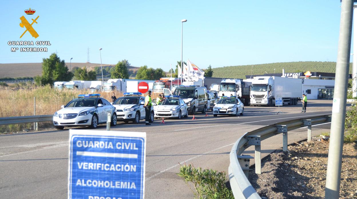 Control de la Guardia Civil en Córdoba