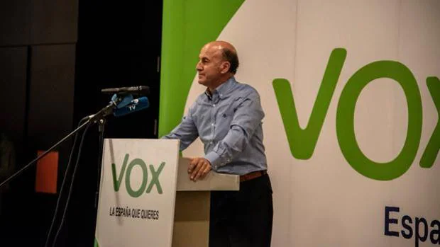 Vox Granada se rompe: nace Granada Liberal Española tras la polémica de las listas electorales