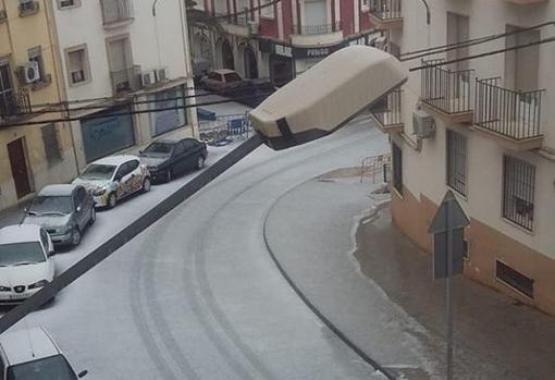 Otra vista de la Subbética con el granizo del pasado sábado