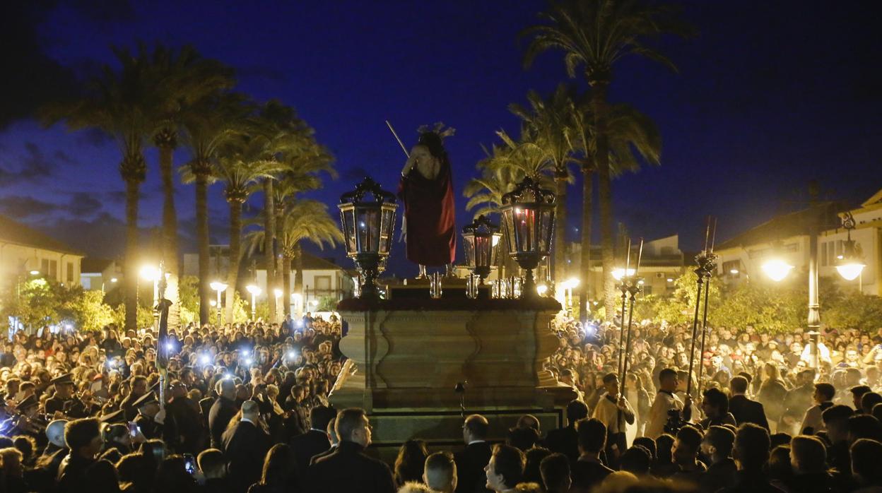 Salida procesional de Nuestro Padre Jesús de los Afligidos en la tarde del Sábado de Pasión en Córdoba