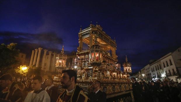 Semana Santa de Córdoba 2019 | Las mejores imágenes del Viernes Santo