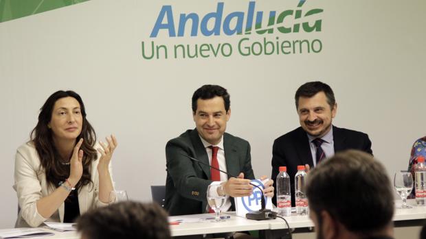 El PP andaluz se «resintoniza» en las elecciones municipales con el Gobierno andaluz como aval