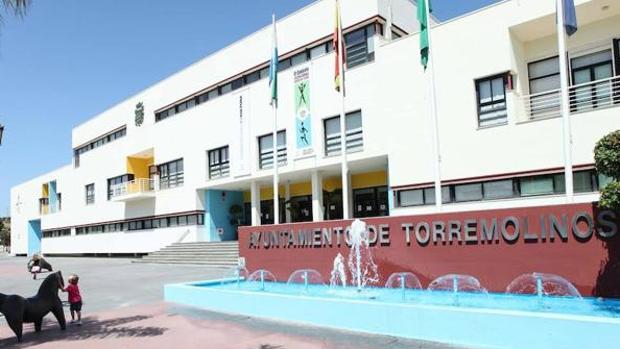 Intenta matar a su hija y luego suicidarse tras varios días viviendo en la calle en Torremolinos