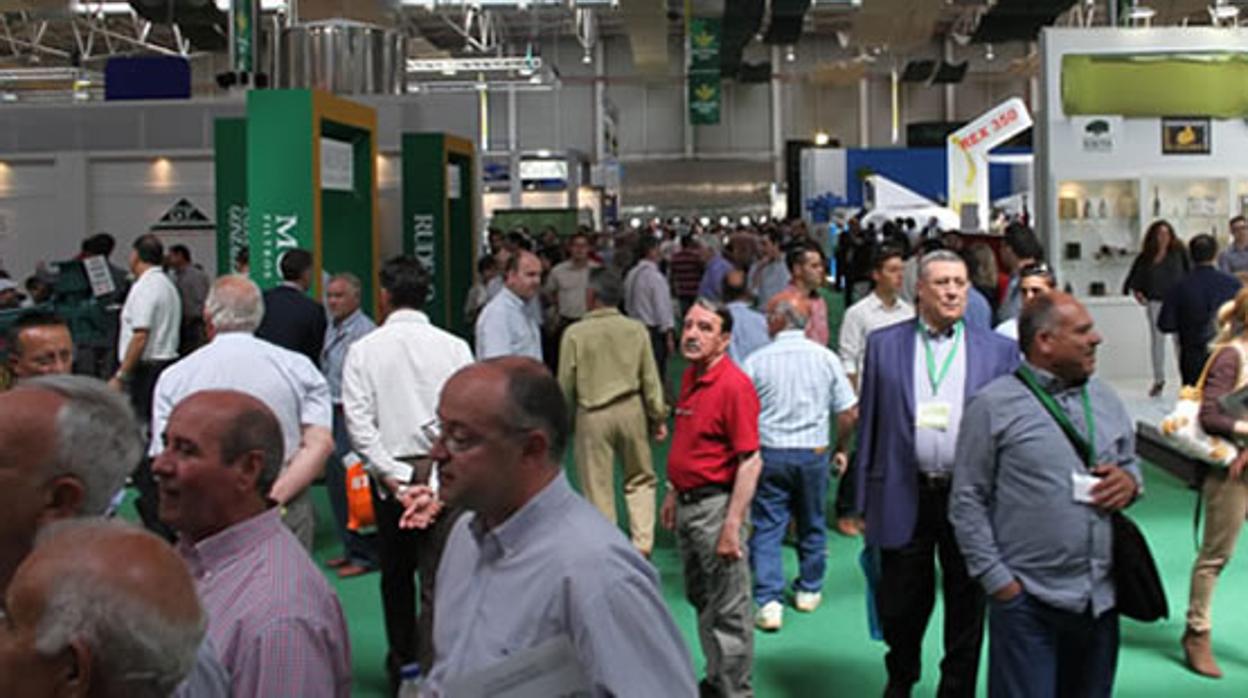 Miles de personas relacionadas con el aceite de oliva visitan la feria desde el 15 de mayo