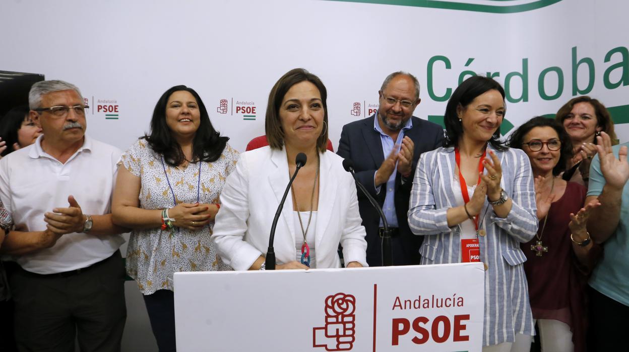 Isabel Ambrosio, en su valoración de las elecciones en la sede del PSOE de Córdoba