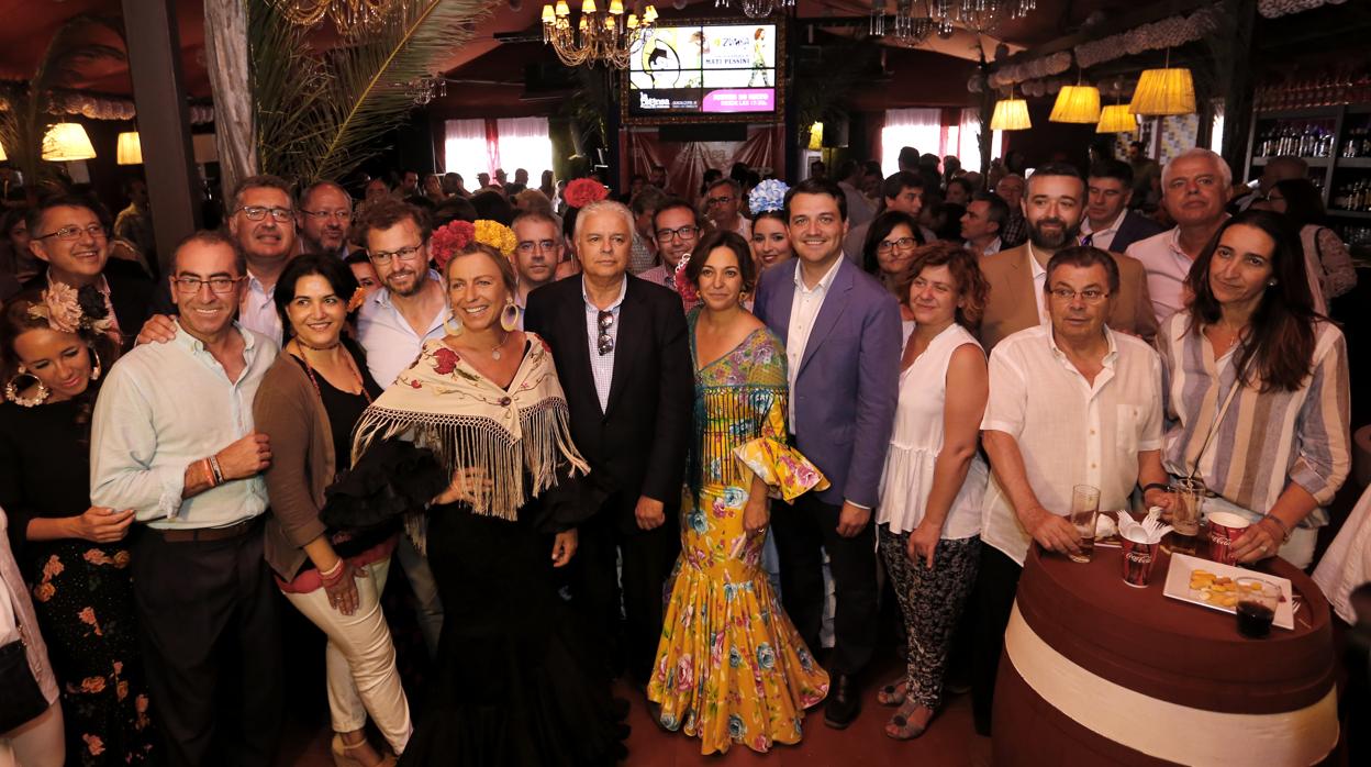 Miembros de la nueva corporación municipal en la Feria de Córdoba