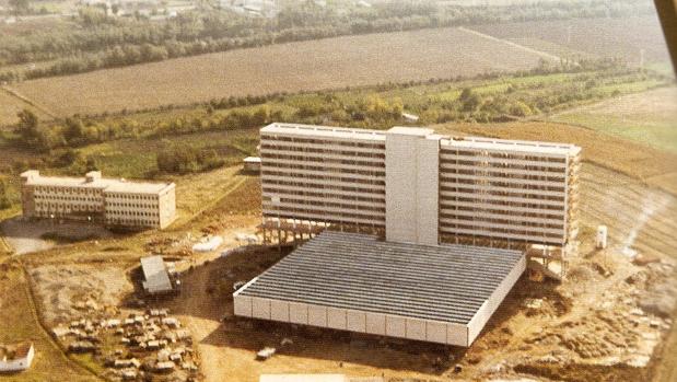 50 años del Hospital Provincial de Córdoba | Un hotel para enfermos, una «máquina de curar» de los médicos
