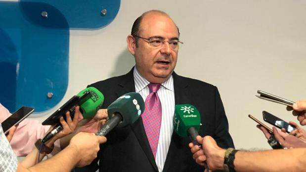 Sebastián Pérez (PP) confía en ser alcalde de Granada dentro de dos años pese a la negativa de Ciudadanos