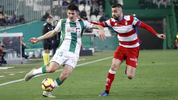Oficial | Loureiro, tercera baja del Córdoba CF