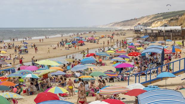 Las temperaturas descenderán el miércoles y se quedarán por debajo de los 30 grados en Huelva, Sevilla y Cádiz