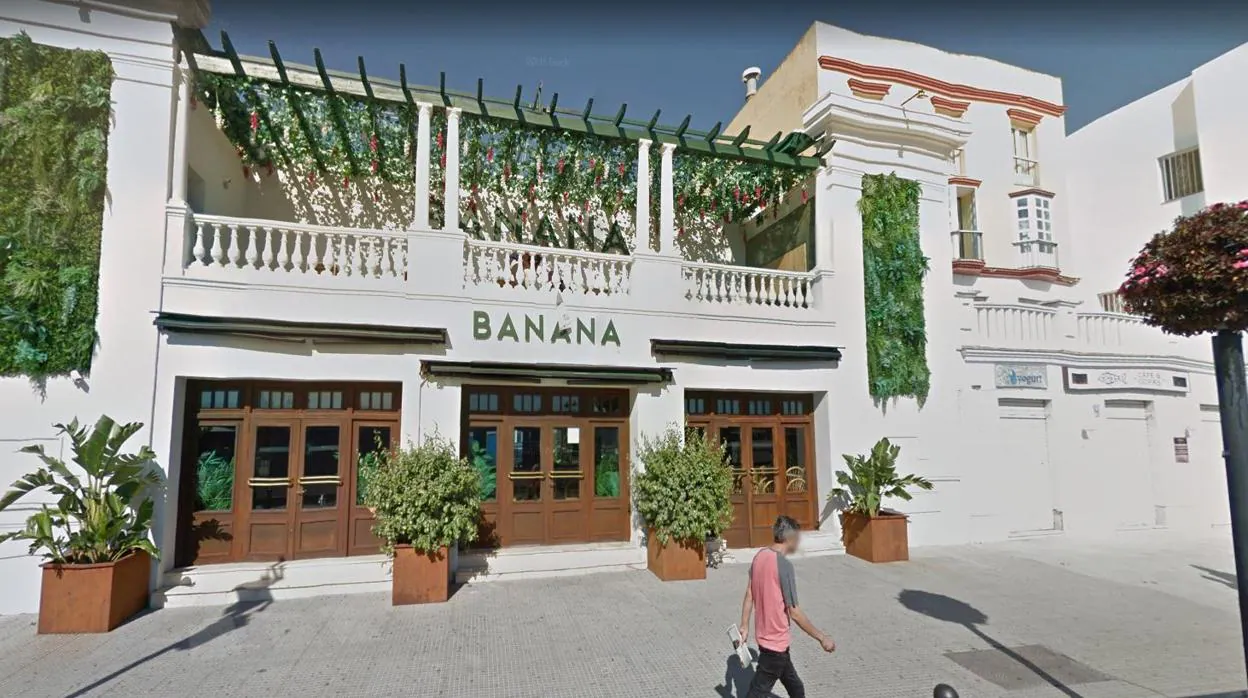 Entrada de la discoteca Banana en El Puerto de Santa María