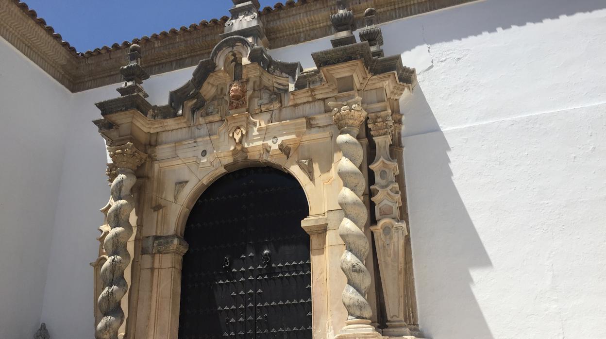 Investigan las obras sin permiso en una iglesia calificada BIC de Cabra (Córdoba)