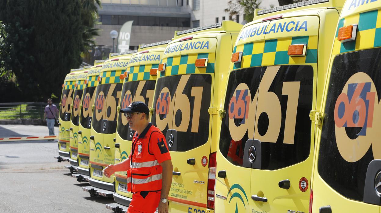 Ambulancias del 061 en el Reina Sofía