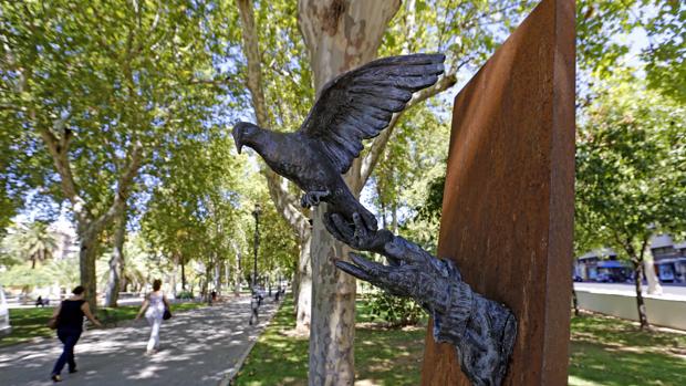 El aparcacoches de los jardines de Los Patos de Córdoba falleció de muerte natural