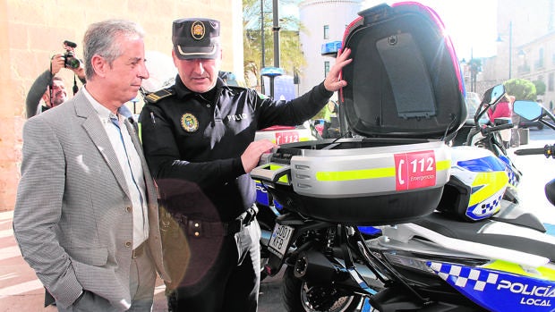 La Policía Local de Lucena, pionera en el servicio de telecomunicaciones