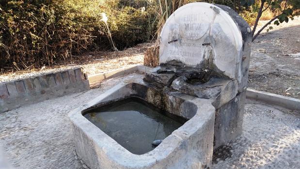 El Ayuntamiento de Aguilar comienza el arreglo de las fuentes públicas