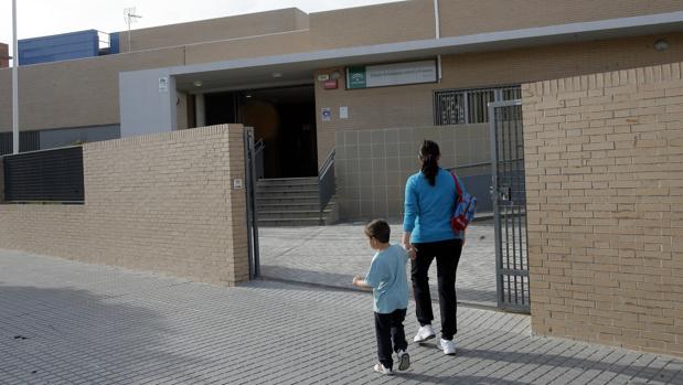 El Defensor del Pueblo investigará las carencias de Educación Especial del colegio Noreña de Córdoba