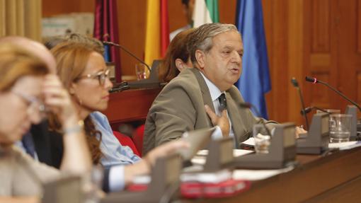 El edil de Hacienda interviene en el Pleno de julio