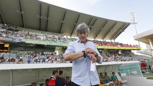 Enrique Martín: «El Córdoba CF va a tener que sudar mucho para ganar en casa»