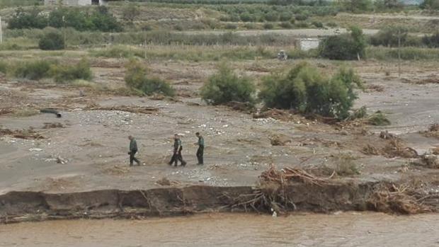 Un hombre muere a causa del temporal de lluvia en Granada
